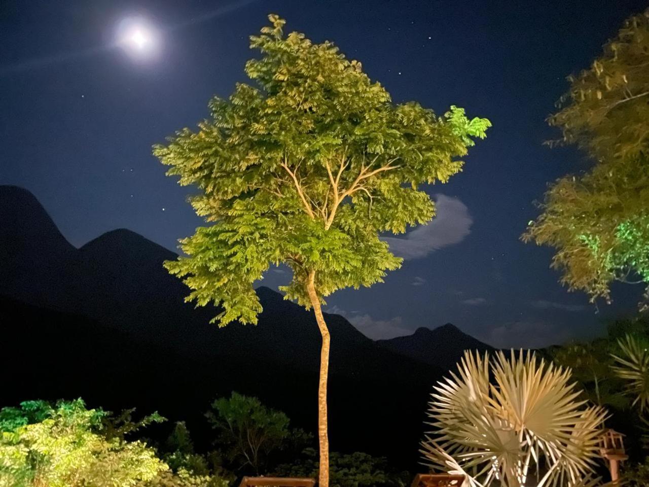 O Chalé mais bucólico de Araras. Vista linda Extérieur photo